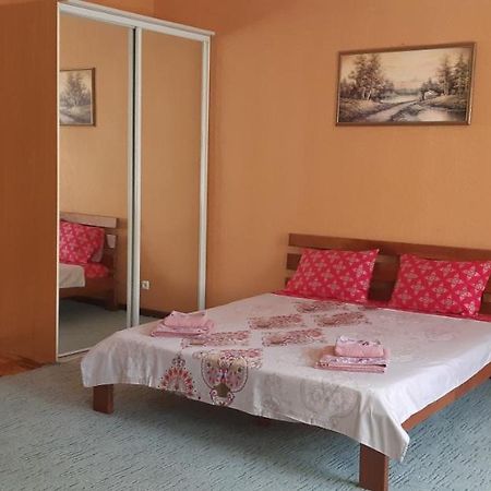Apartaments Odessa History Centr Zewnętrze zdjęcie