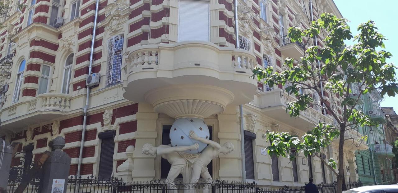 Apartaments Odessa History Centr Zewnętrze zdjęcie